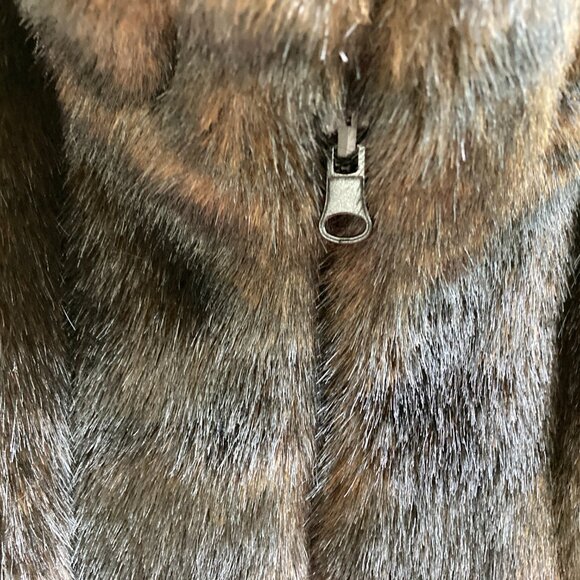 Faux Mink Vest Jacket Sz L Full Zip Heavy Coat Vest Reversible NWT - Picture 3 of 13